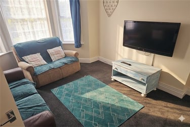 4 bed house, 30 Cranmer Road, Charminster, Bournemouth, BH91JU - Image 2