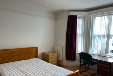 6 bed house, Winton, Bournemouth, BH92NL - Image 7