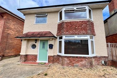 6 bed house, Winton, Ensbury Park, Bournemouth, BH92RD - Image 1