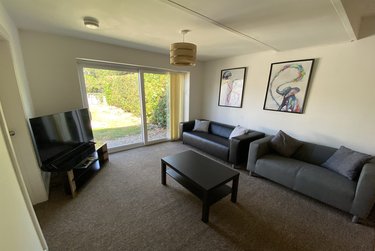 6 bed house, Winton, Ensbury Park, Bournemouth, BH92RD - Image 2