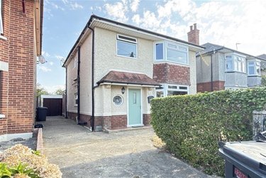 6 bed house, Winton, Ensbury Park, Bournemouth, BH92RD - Image 1