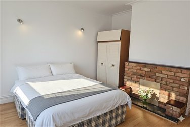 6 bed house, Winton, Bournemouth, BH92PD - Image 5