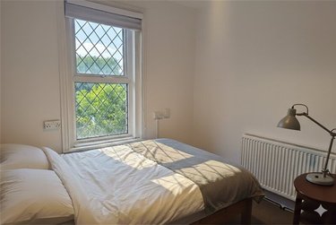 6 bed house, Winton, Bournemouth, BH92PD - Image 10