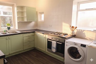 4 bed house, Winton, Ensbury Park, Bournemouth, BH92PH - Image 7