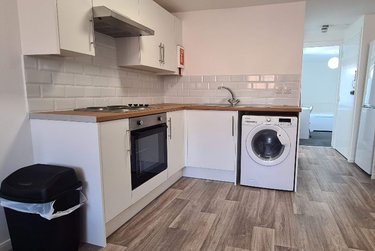 2 bed flat, Turnagain Lane, City Centre, Canterbury, CT12ED - Image 1