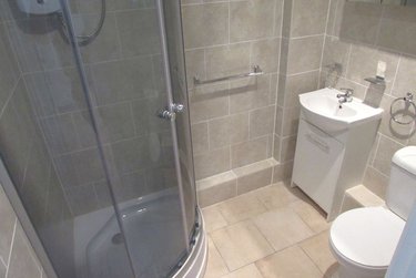 5 bed house, Tunstall Road, Hales Place, Canterbury, CT27BX - Image 11