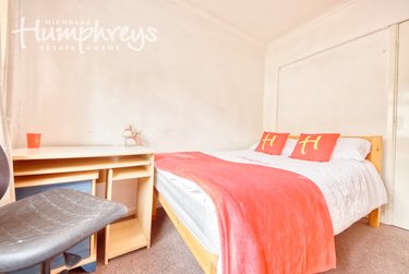 1 bed house, Mead Way, St Stephens, Canterbury, CT28BB - Image 3