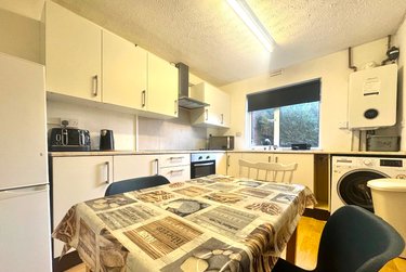 4 bed house, Ancress Close, Hales Place, Canterbury, CT27DH - Image 2