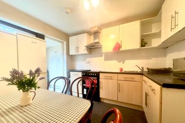 5 bed house, Downs Road, Hales Place, Canterbury, CT27TW - Image 2