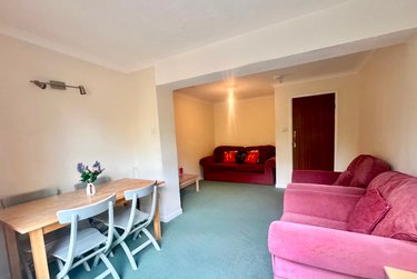 5 bed house, Kemsing Gardens, Hales Place, Canterbury, CT27RF - Image 6