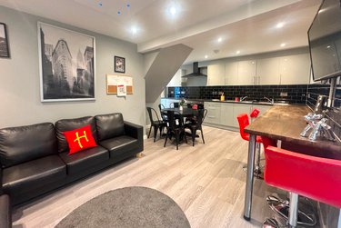 6 bed house, Godden Road, Hales Place, Canterbury, CT27BY - Image 1