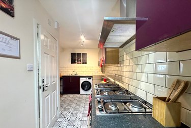 1 bed house, Montfort Close, Hales Place, Canterbury, CT27DA - Image 1