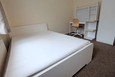 1 bed house, Tunstall Road, Hales Place, Canterbury, CT27BX - Image 1