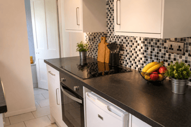 4 bed house, St. Peter's Place, City Centre, Canterbury, CT12DA - Image 2