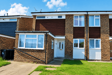 1 bed house, Headcorn Drive, Hales Place, Canterbury, CT27TR - Image 1