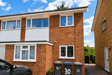 5 bed house, Mead Way, St Stephens, Canterbury, CT28BB - Image 11