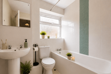 5 bed house, Mead Way, St Stephens, Canterbury, CT28BB - Image 6