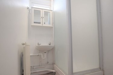 3 bed flat, Hawe Close, Hales Place, Canterbury, CT27DL - Image 6