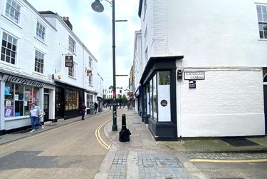2 bed flat, Turnagain Lane, City Centre, Canterbury, CT12ED - Image 2