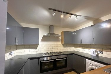 6 bed house, Starle Close, Christchurch, Canterbury, CT11XE - Image 1