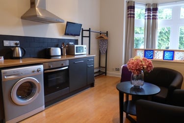 1 bed flat, Cathedral Road, Riverside, Cardiff, CF119HD - Image 2