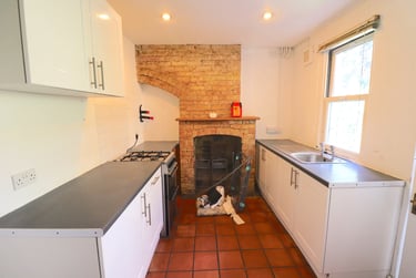 5 bed house, Hurst Street, Iffley, Oxford, OX41HD - Image 2
