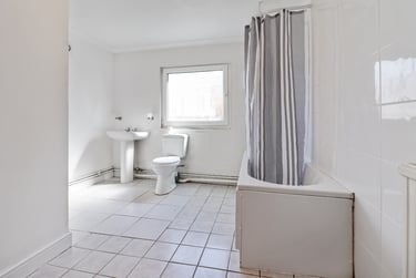 3 bed house, Waun Wen Road, Mount Pleasant, Swansea, SA16FN - Image 4