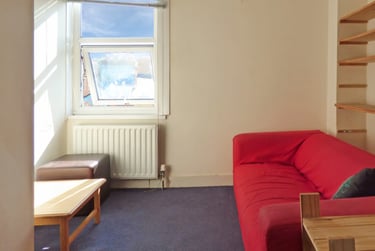 1 bed house, Cowley Road, City Centre, Oxford, OX41JE - Image 4