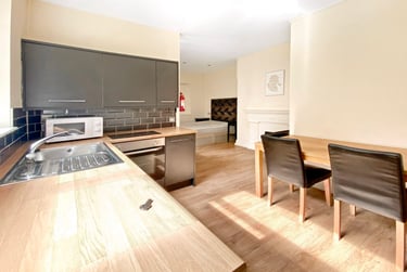 1 bed studio, Cathedral Road, Riverside, Cardiff, CF119HD - Image 4