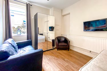 1 bed studio, Cathedral Road, Riverside, Cardiff, CF119HD - Image 7