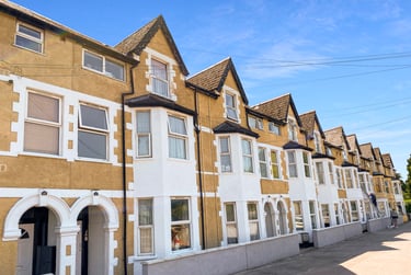 1 bed studio, Ely Road, Llandaff, Cardiff, CF52JF - Image 1