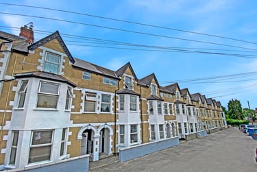 2 bed flat, Ely Road, Llandaff, Cardiff, CF52JF - Image 1