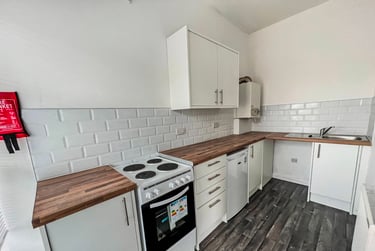 1 bed flat, Beauchamp Street, Riverside, Cardiff, CF116AW - Image 2