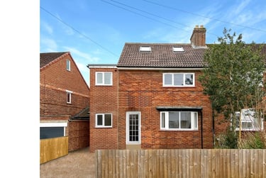 1 bed house, Valentia Road, Headington, Oxford, OX37PL - Image 1