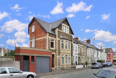 1 bed studio, Major Road, Canton, Cardiff, CF51PF - Image 1