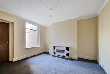 3 bed house, Fabian Way, Port Tennant, Swansea, SA18PA - Image 5