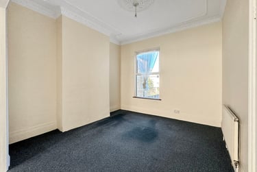 5 bed house, Manor Park Road, Harlesden, London, NW104JP - Image 5