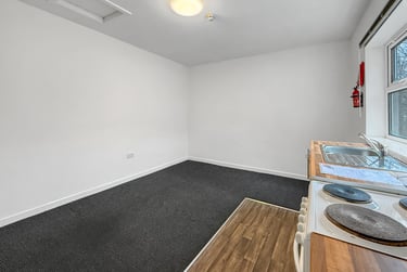 1 bed studio, Ely Road, Llandaff, Cardiff, CF52JF - Image 4