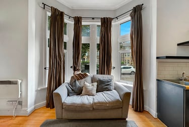 1 bed studio, Cathedral Road, Riverside, Cardiff, CF119HD - Image 7