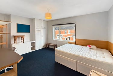 1 bed house, Boulter Street, City Centre, Oxford, OX41AX - Image 1