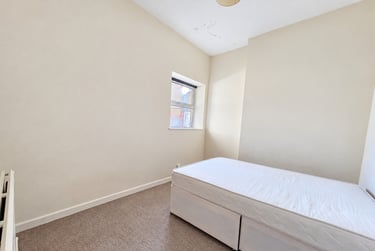 2 bed flat, Newport Road, Roath, Cardiff, CF241RS - Image 5
