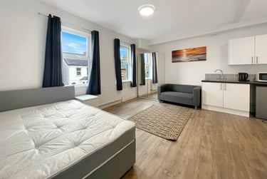6 bed house, Bullingdon Road, Iffley, Oxford, OX41QJ - Image 2