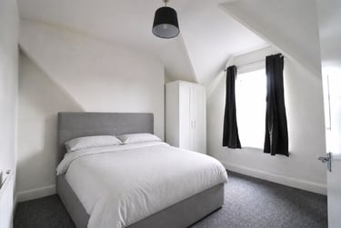 4 bed flat, Claude Road, Plasnewydd, Cardiff, CF243QE - Image 3