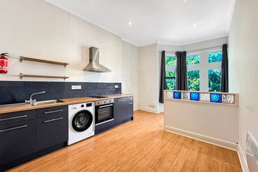 1 bed flat, Cathedral Road, Riverside, Cardiff, CF119HD - Image 8