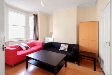 1 bed house, Boulter Street, City Centre, Oxford, OX41AX - Image 2