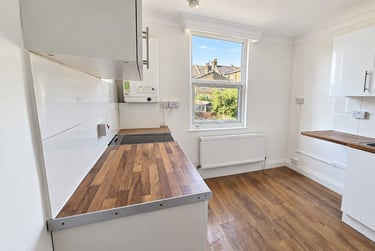 3 bed flat, Oldfield Road, Willesden, London, NW109UD - Image 4