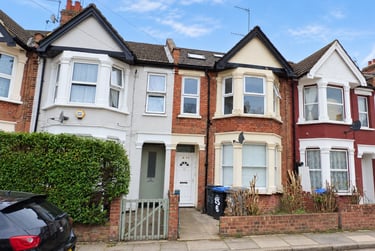3 bed flat, Oldfield Road, Willesden, London, NW109UD - Image 1