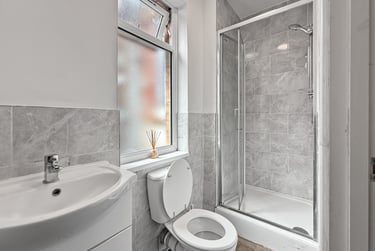 1 bed flat, Newport Road, Roath, Cardiff, CF241RS - Image 9