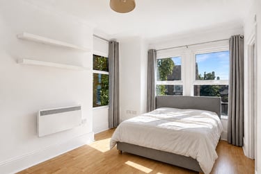 1 bed studio, Acton Lane, Harlesden, London, NW108TU - Image 2