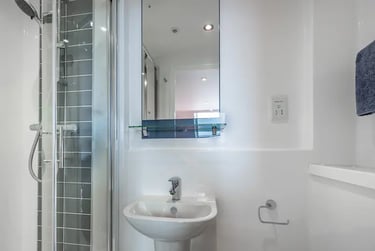 Deluxe Studio at Murieston Crescent, Murieston Crescent, Dalry, Edinburgh, EH112LN - Image 4